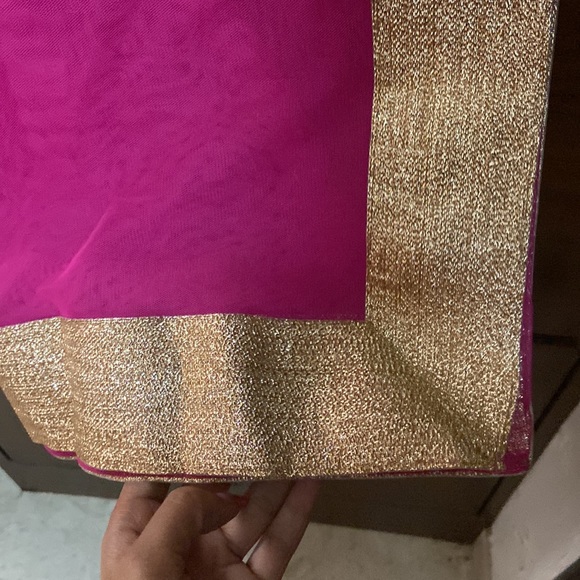 Pink net dupatta - Picture 2 of 2